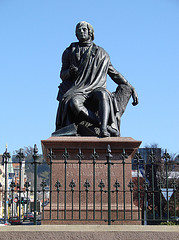 Burns Statue Dunedin